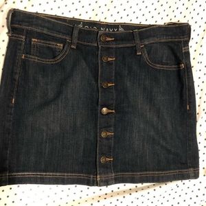 Old navy denim jean button down skirt